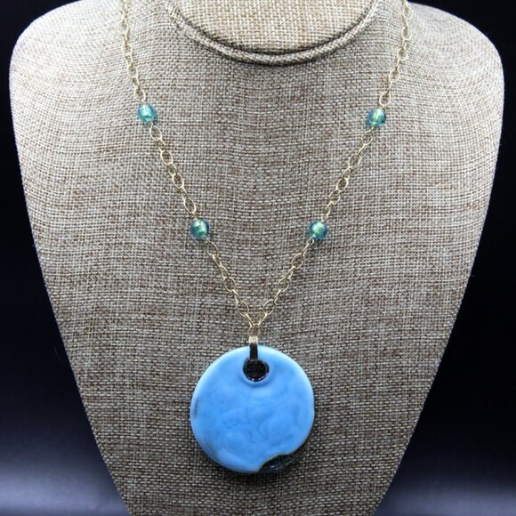 Bolivia 14K Venetian Glass Pendant Necklace - Picture 5 of 10